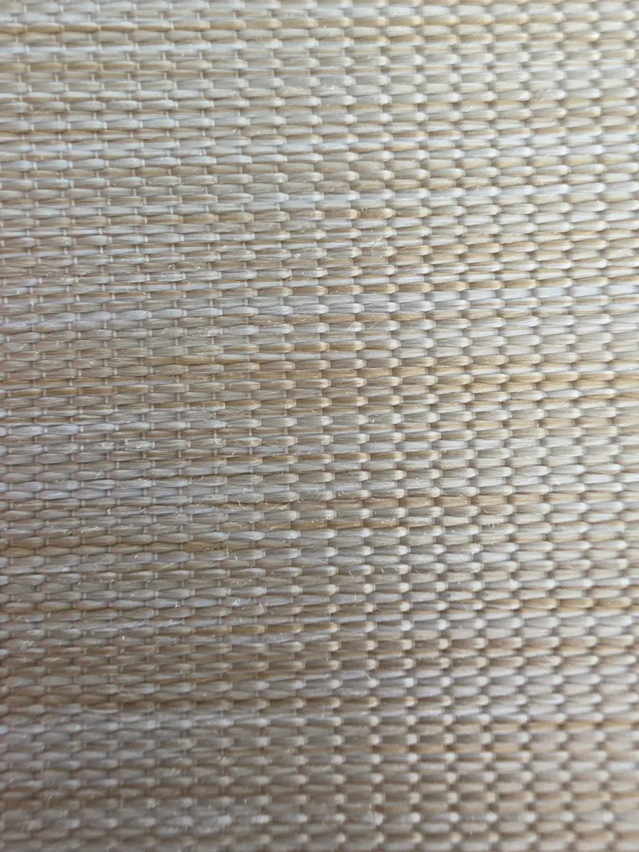 Persiana Sheer Elegance modelo Dense woodlook a la medida